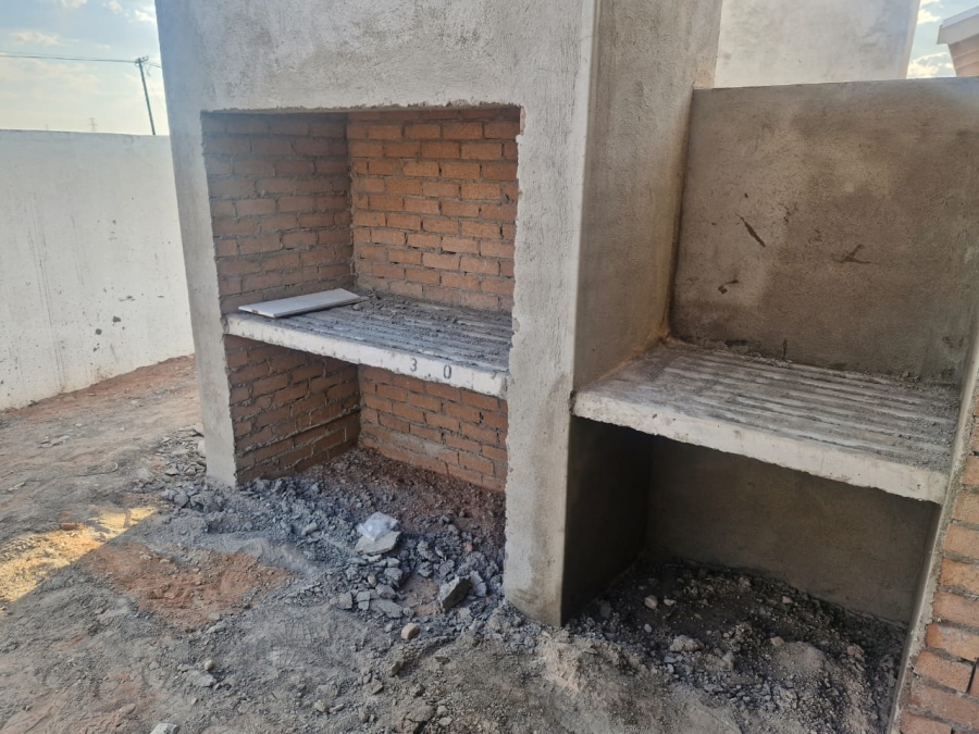 2 Bedroom Property for Sale in Keidebees Northern Cape